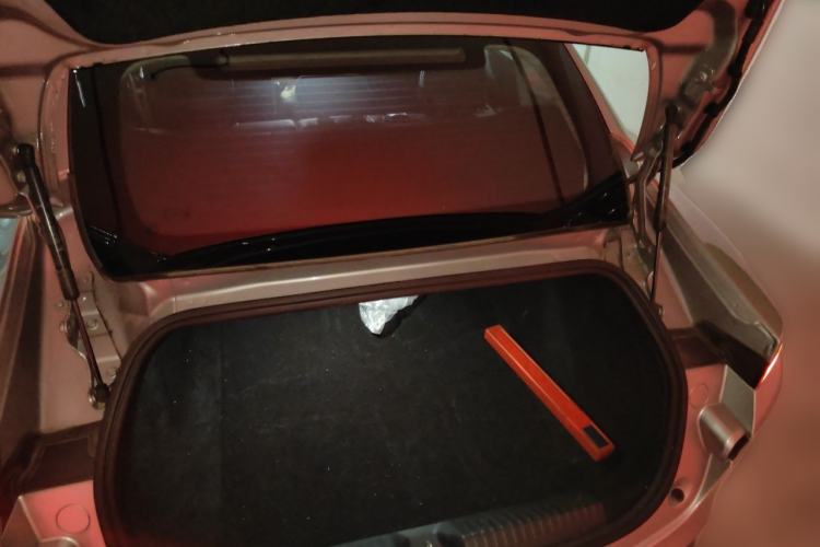 Used XPeng P7 2022 625E Trunk