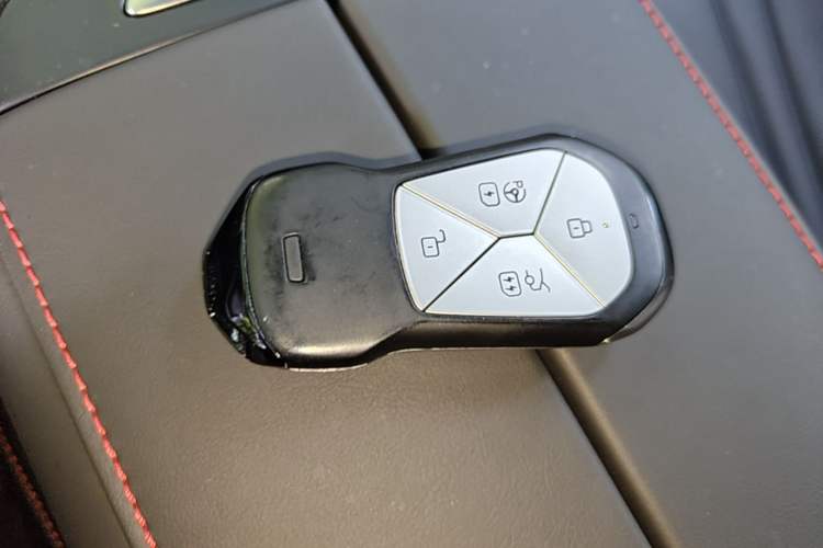 Used XPeng P7 2022 625E Vehicle Key