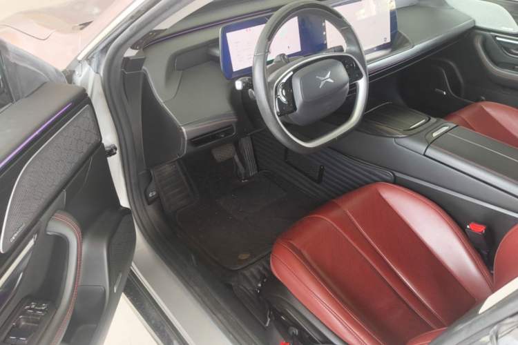 Used XPeng P7 2022 670N+ Driver Seat