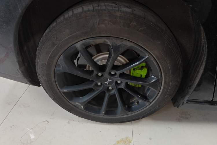 Used XPeng P7 2022 625E Exterior 5