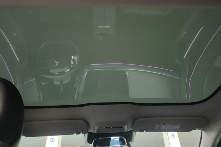 Used XPeng P7 2022 670E+ Headliner
