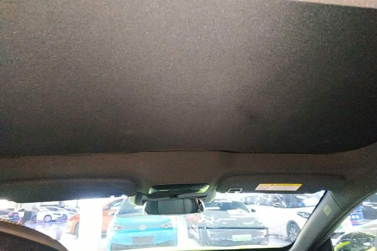 Used XPeng P7 2022 670E+ Pengyi Edition Headliner