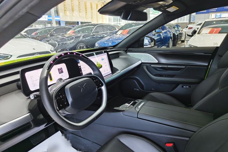 Used XPeng P7 2022 670E+ Pengyi Edition Interior 2