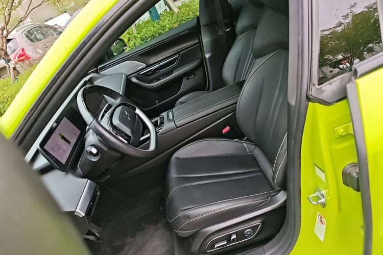 Used XPeng P7 2022 670E+ Pengyi Edition Left Front Seat