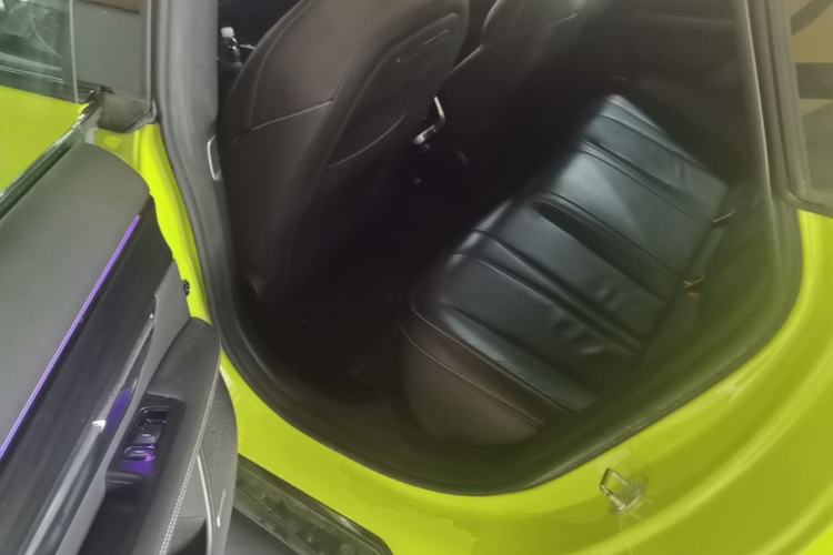 Used XPeng P7 2022 670E+ Pengyi Edition Left Rear Seat