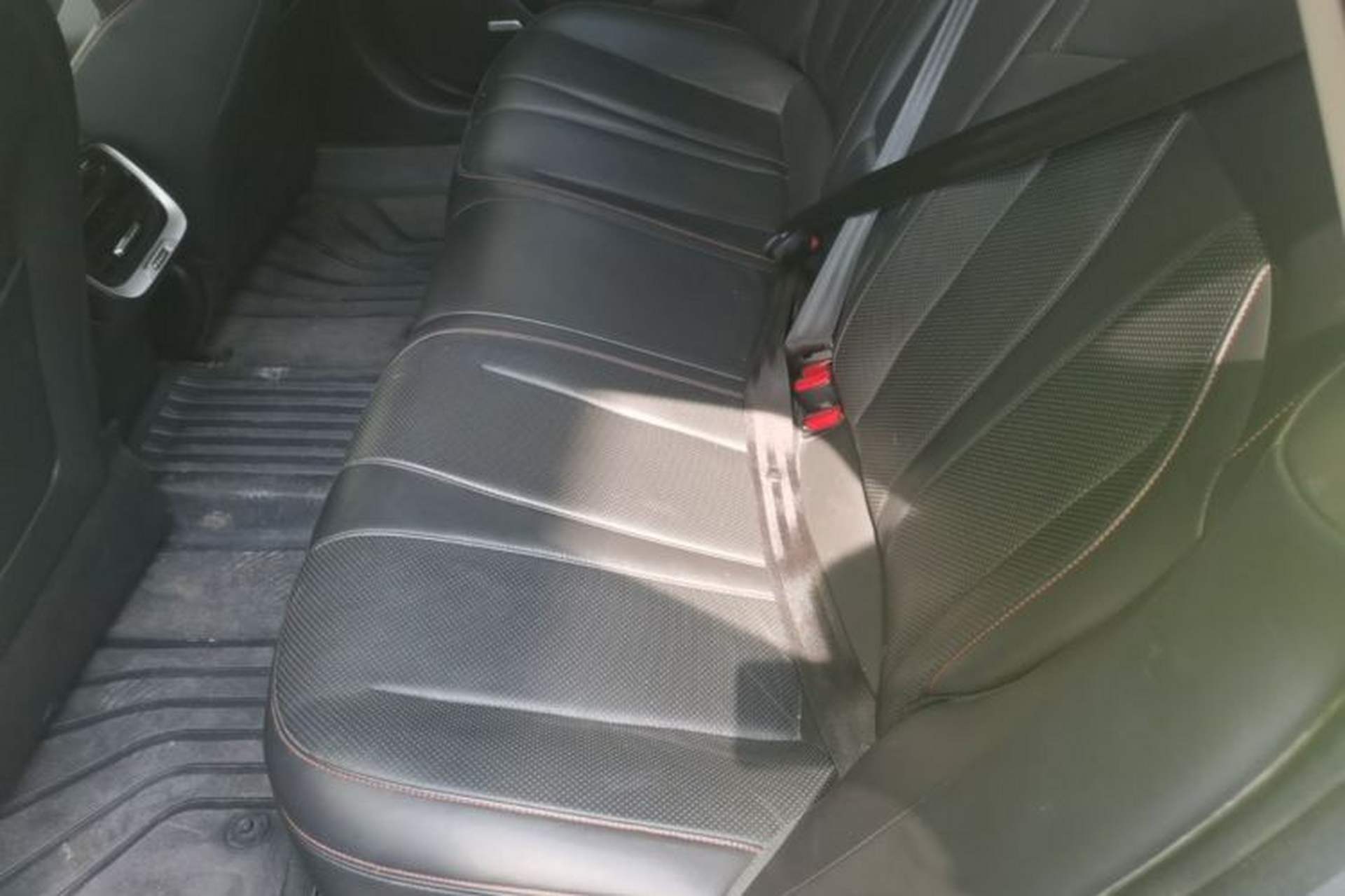 Used XPeng P7 2022 625E Left Rear Seat