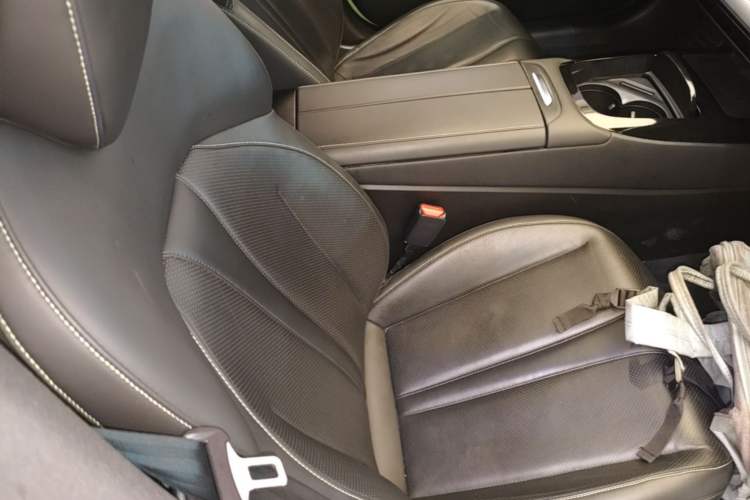 Used XPeng P7 2022 670E+ Pengyi Edition Right Front Seat
