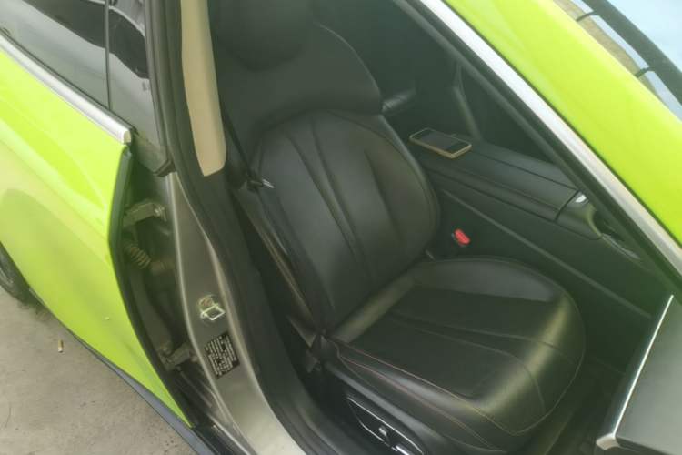 Used XPeng P7 2022 625E Right Front Seat