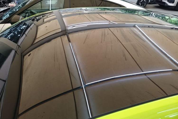 Used XPeng P7 2022 670E+ Pengyi Edition Roof