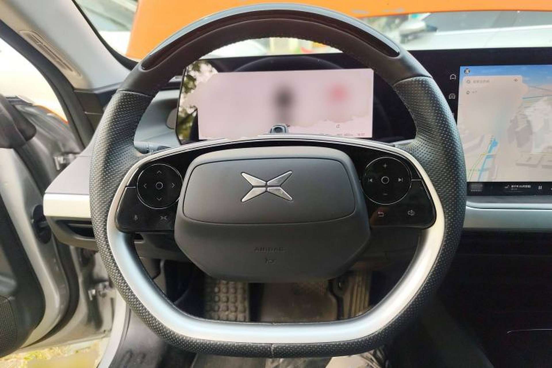 Used XPeng P7 2022 670N+ Steering Wheel