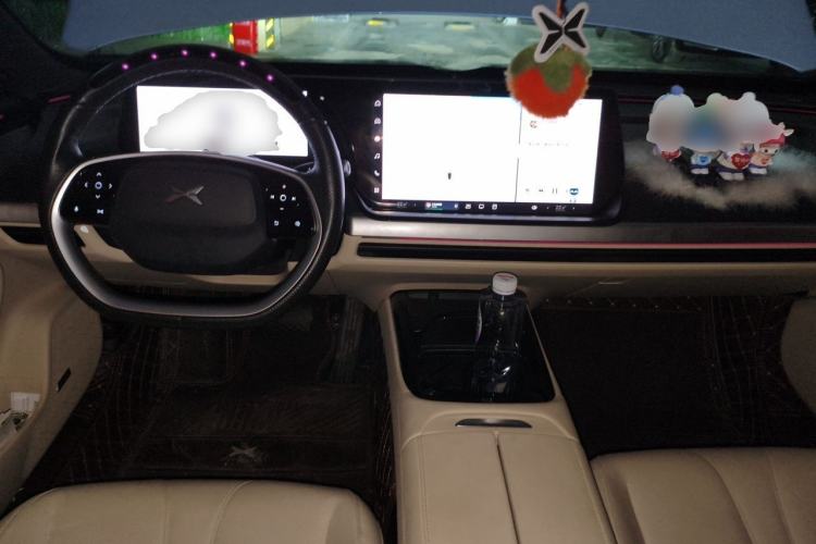 Used XPeng P7 2022 480E Center Console