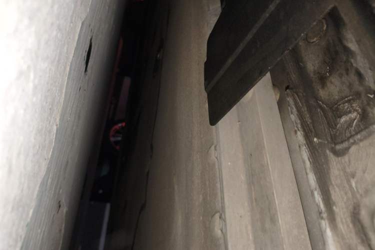 Used XPeng P7 2022 480E Chassis Front Right