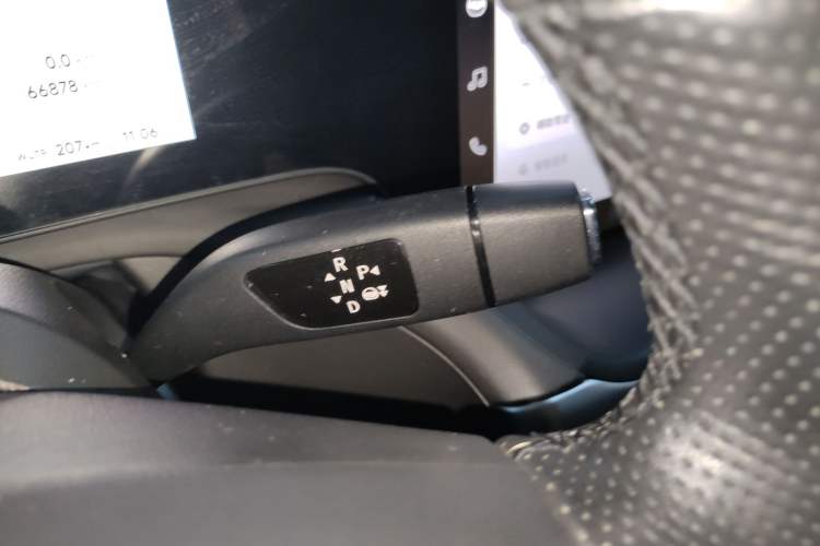 Used XPeng P7 2022 480E Gear Lever
