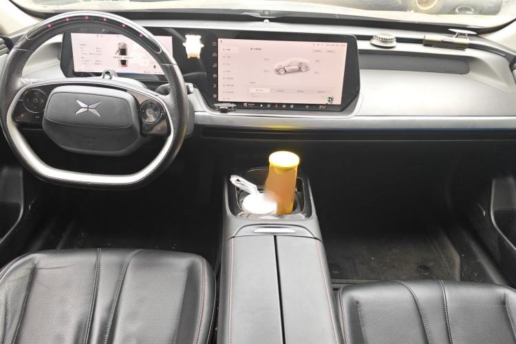 Used XPeng P7 2022 625E Center Console