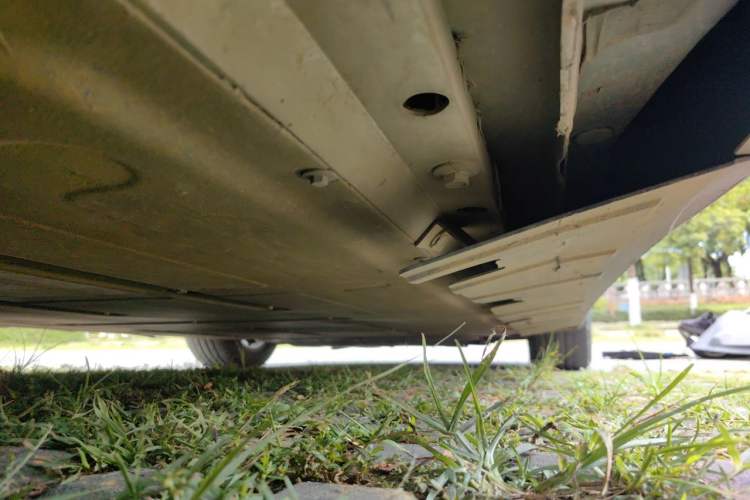 Used XPeng P7 2022 480G Chassis Rear Right