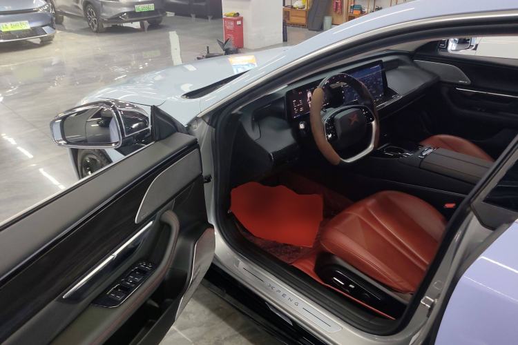 Used XPeng P7 2022 670N+ Driver Seat