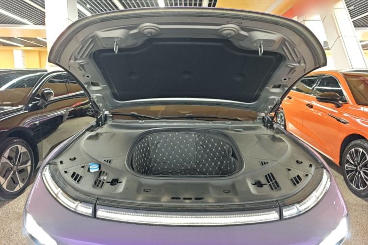 Used XPeng P7 2022 670N+ Engine Bay