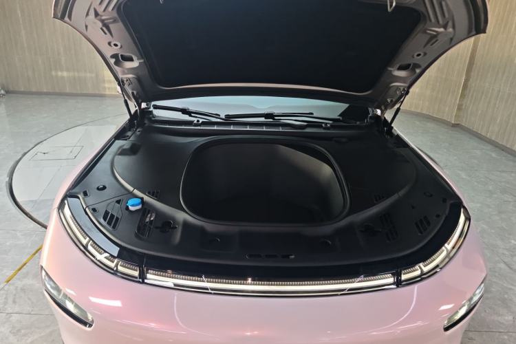 Used XPeng P7 2022 586G Engine Bay