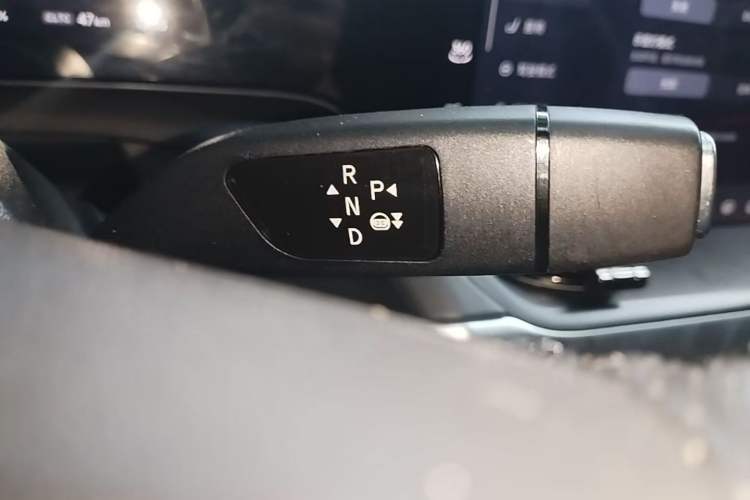 Used XPeng P7 2022 625E Gear Lever