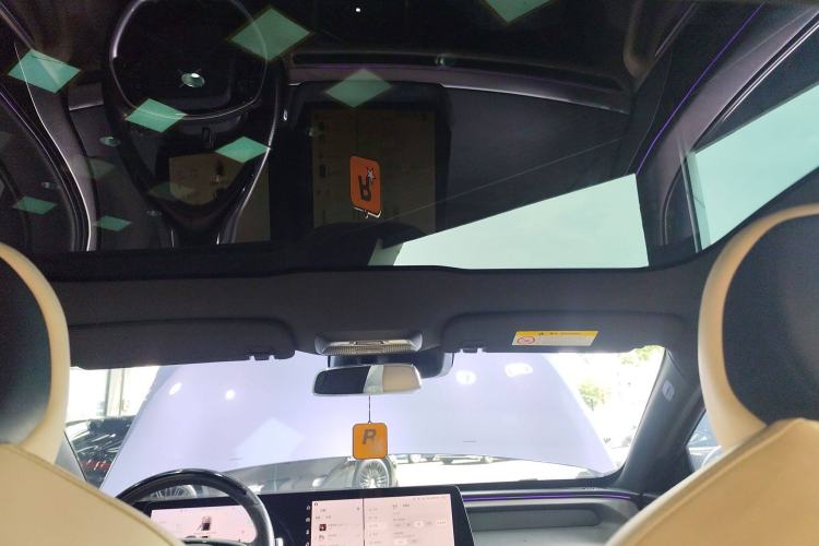 Used XPeng P7 2022 480G+ Headliner
