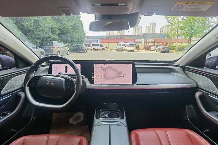 Used XPeng P7 2022 670N+ Interior 1