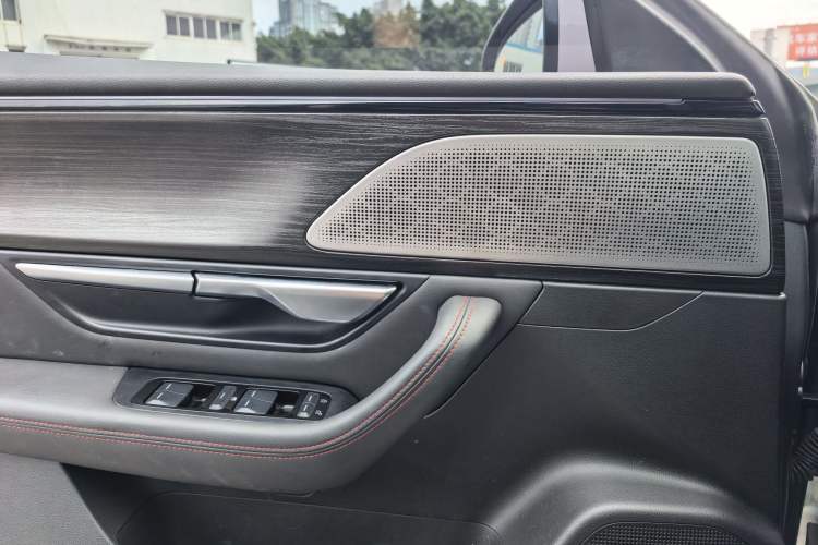 Used XPeng P7 2022 480E Interior 13