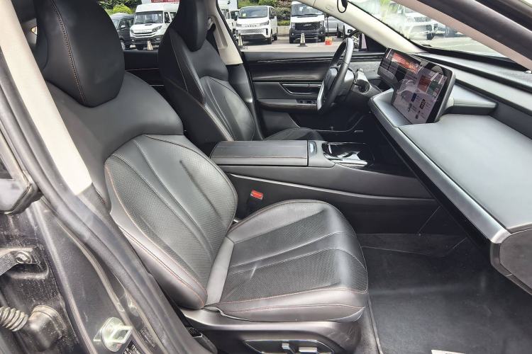 Used XPeng P7 2022 480E Interior 3