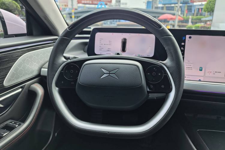 Used XPeng P7 2022 480E Interior 7