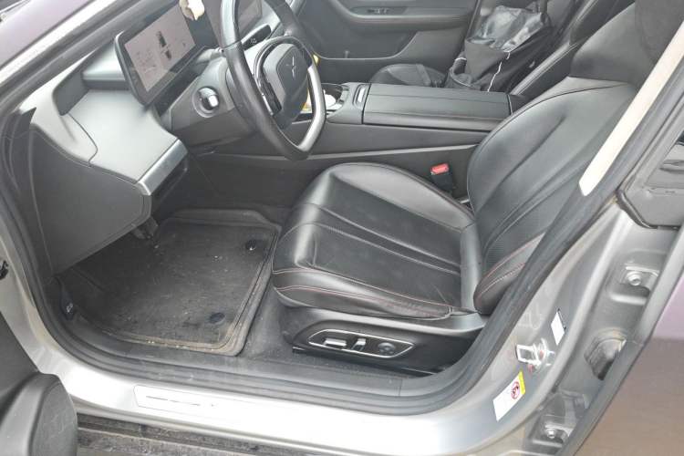Used XPeng P7 2022 625E Left Front Seat