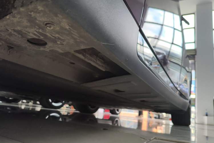 Used XPeng P7 2022 625E Left Side Sill