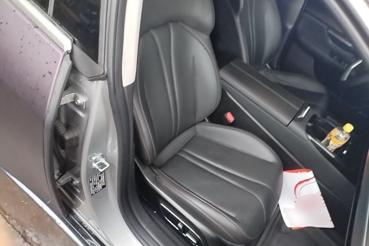Used XPeng P7 2022 625E Right Front Seat