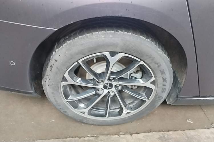 Used XPeng P7 2022 625E Right Rear Wheel Hub