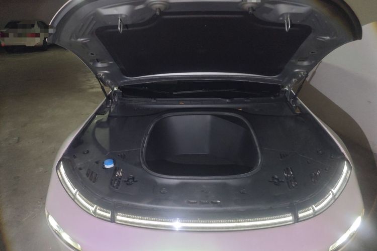 Used XPeng P7 2022 480E Engine Bay