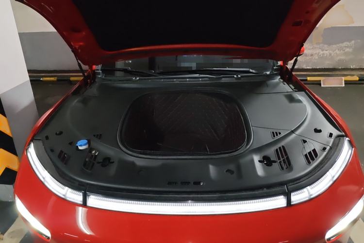 Used XPeng P7 2022 480E Engine Bay