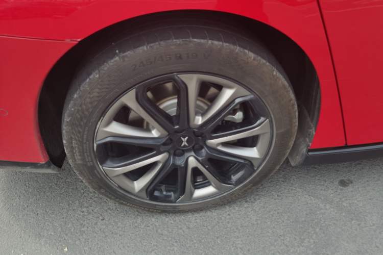 Used XPeng P7 2022 670E+ Exterior 5