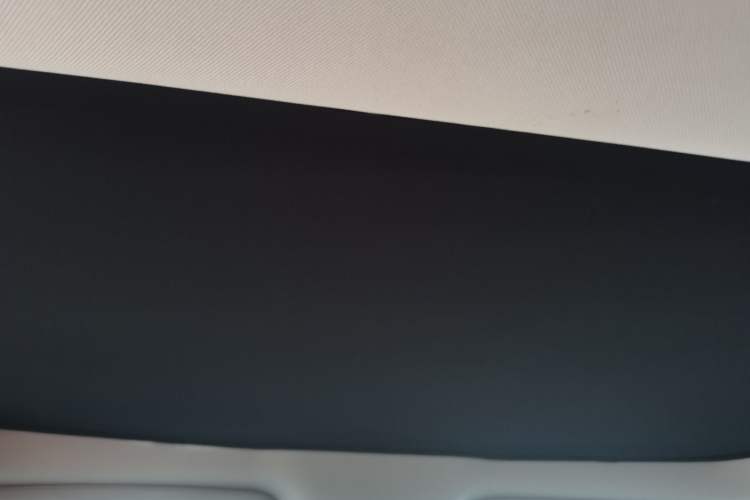 Used XPeng P7 2022 670E+ Headliner