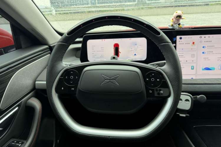 Used XPeng P7 2022 480E Interior 4