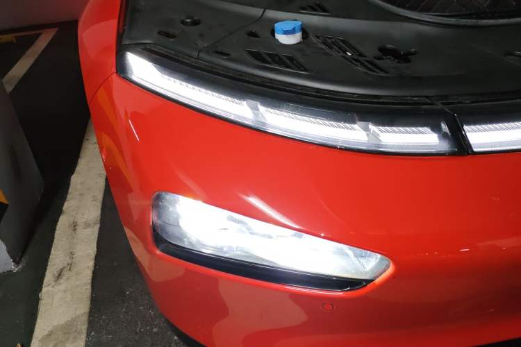 Used XPeng P7 2022 480E Right Front Headlight