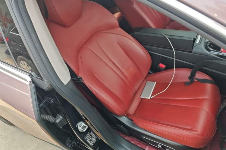 Used XPeng P7 2022 480E Right Front Seat