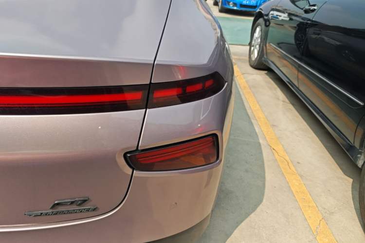 Used XPeng P7 2022 480E Right Rear Taillight