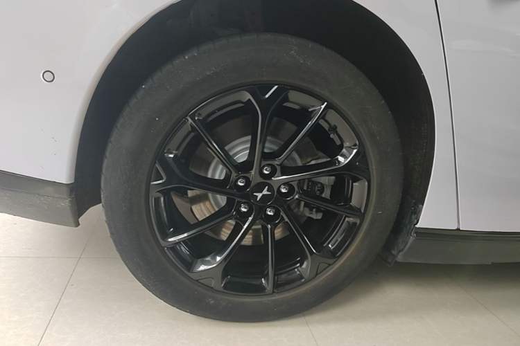 Used XPeng P7 2022 480E Right Rear Wheel Hub