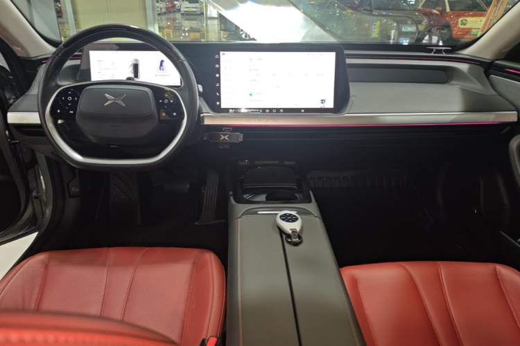 Used XPeng P7 2022 670N+ Center Console