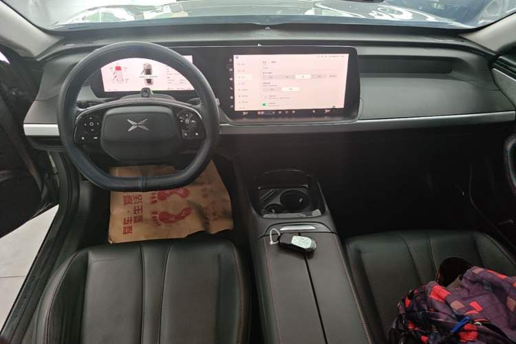 Used XPeng P7 2022 625E Center Console