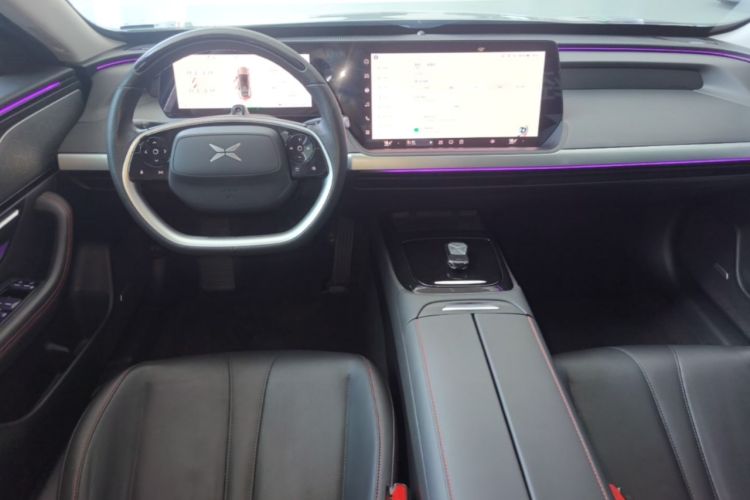 Used XPeng P7 2022 480G+ Center Console