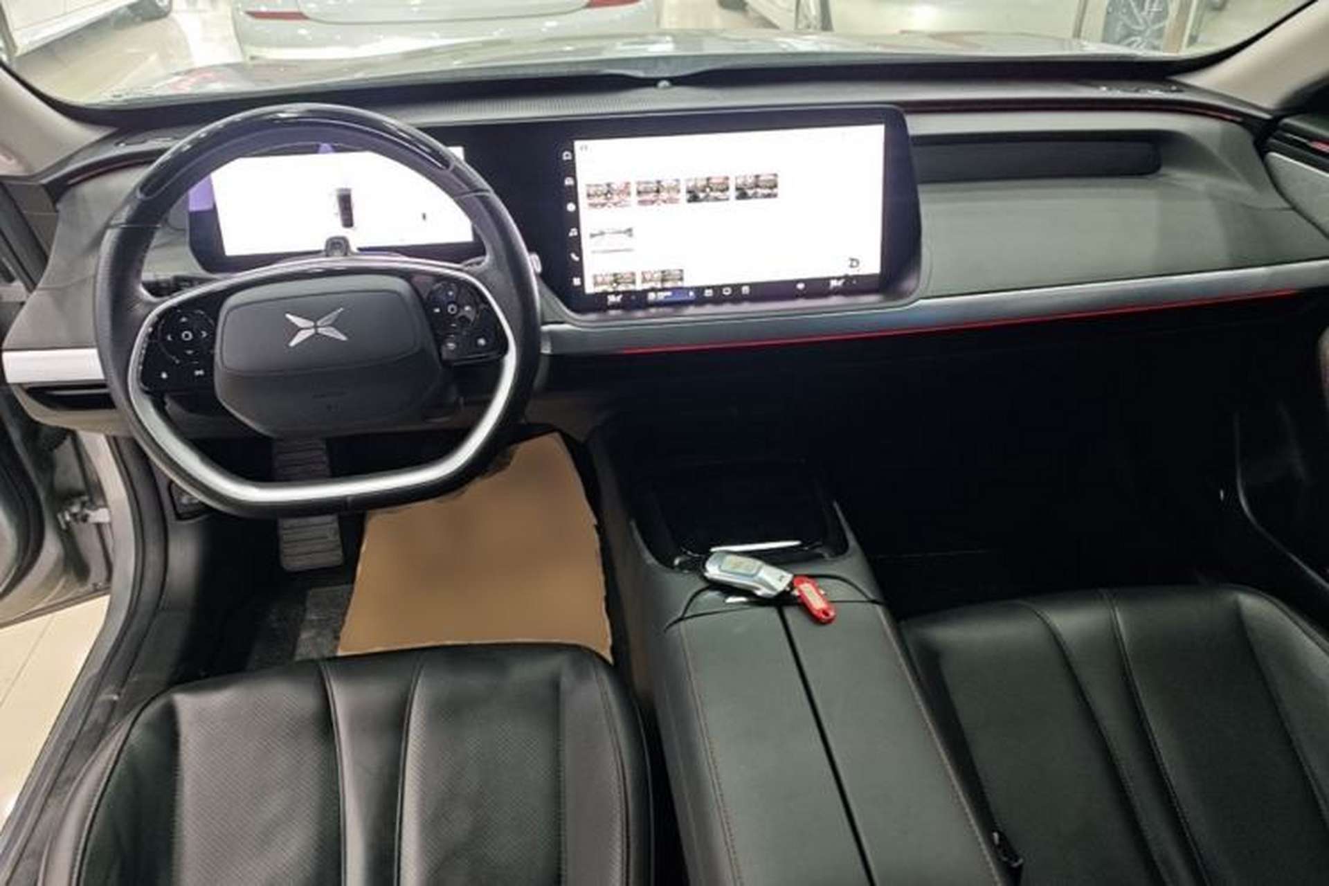 Used XPeng P7 2022 480E+ Center Console