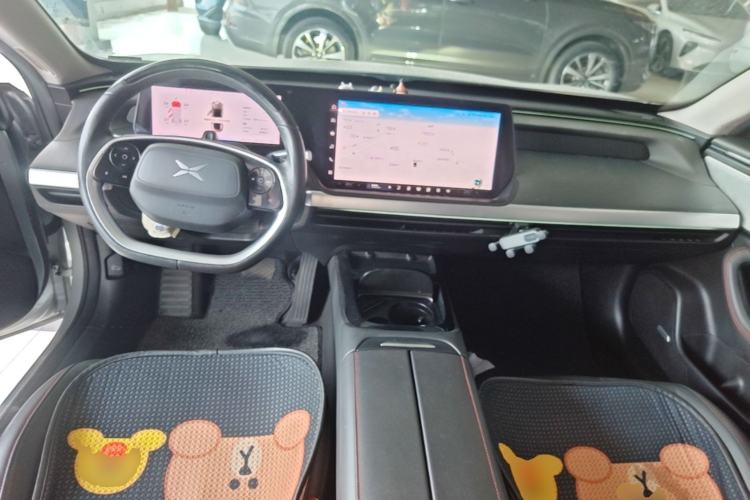Used XPeng P7 2022 480N+ Center Console