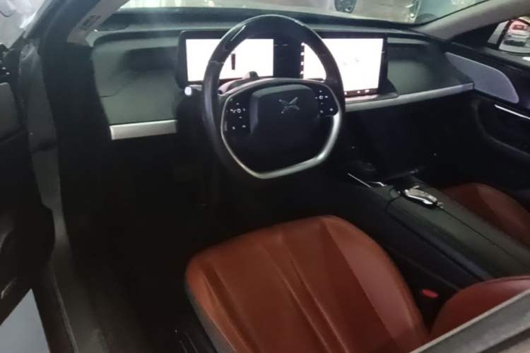 Used XPeng P7 2022 480G Center Console
