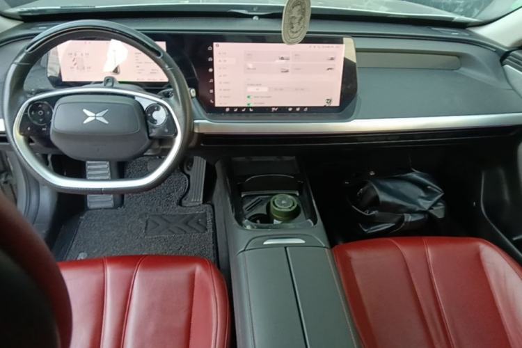 Used XPeng P7 2022 480E+ Center Console