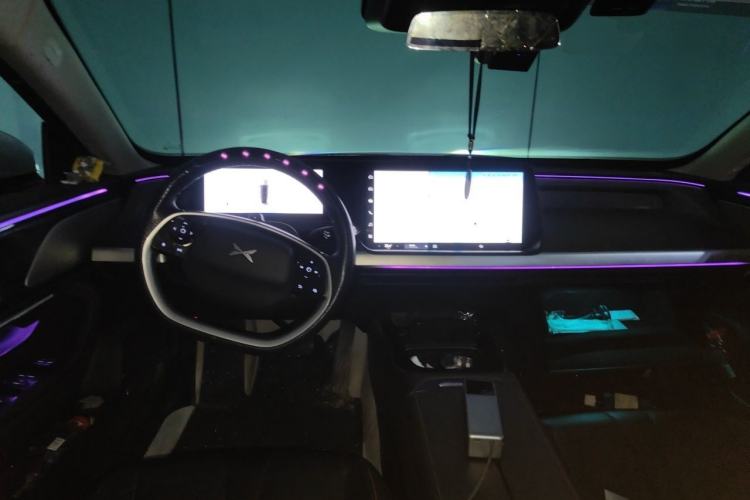 Used XPeng P7 2022 480E Center Console