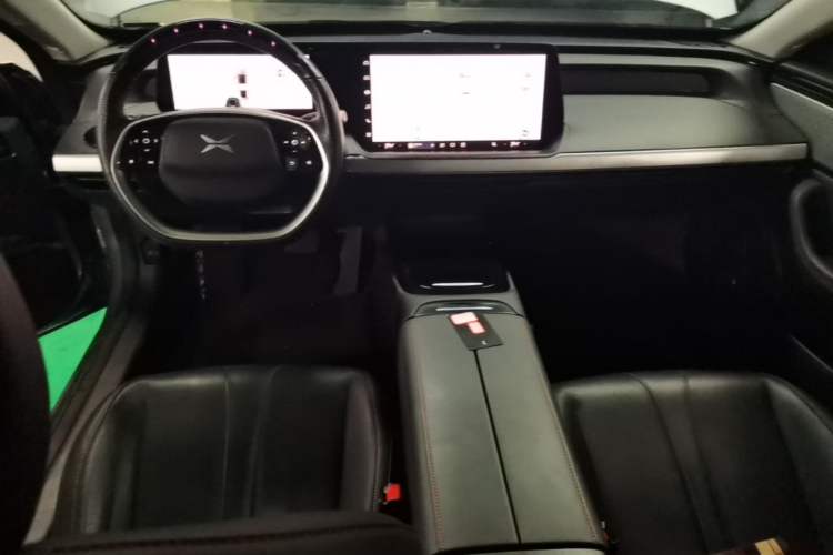Used XPeng P7 2022 480E Center Console